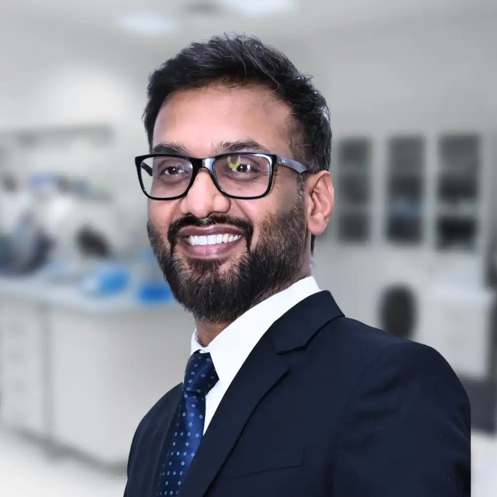 Dr Gautam Prakash